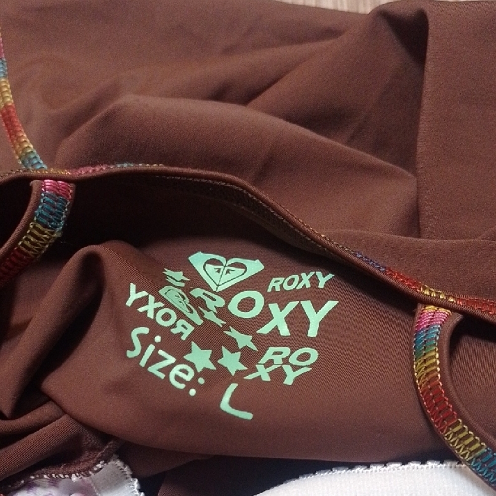 Roxy Brown and Orange Fitted Sleeveless Camisole - Picture 6 of 6